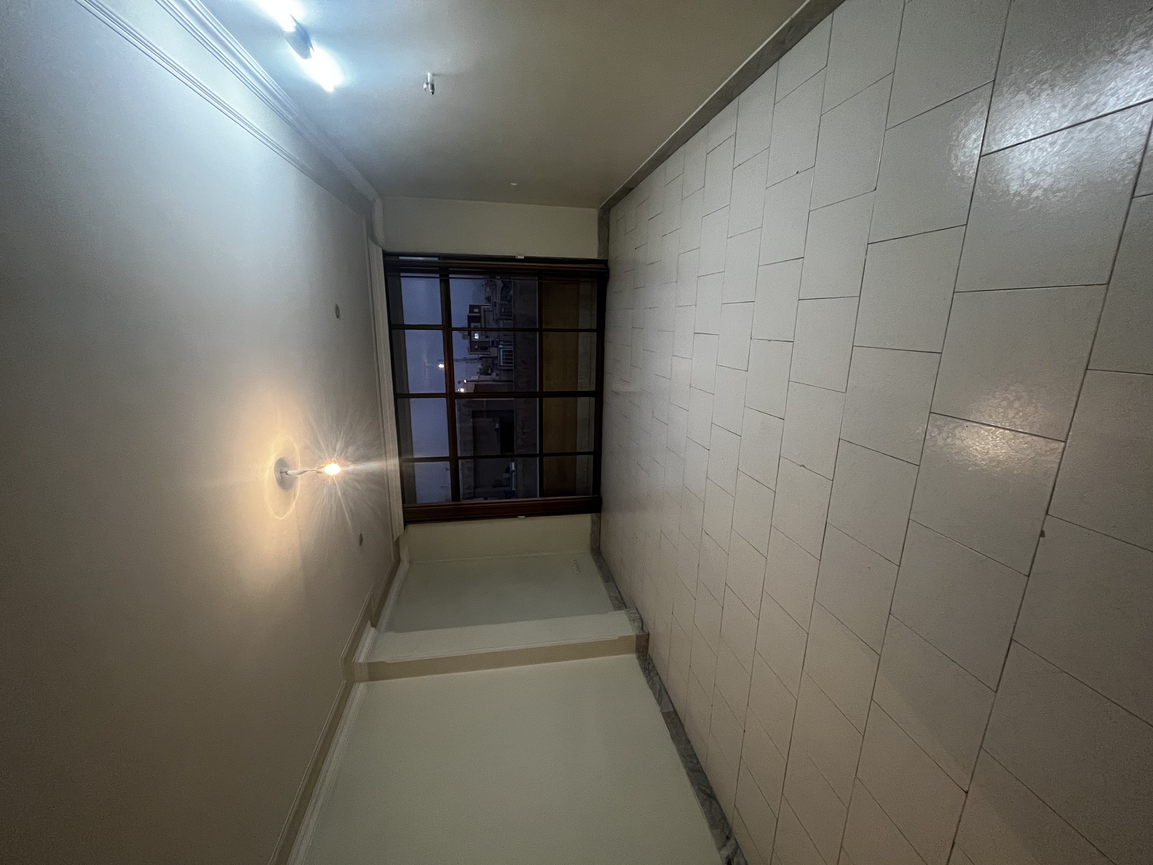 آپارتمان/2خوابه/ مفتح/فول امکانات 
